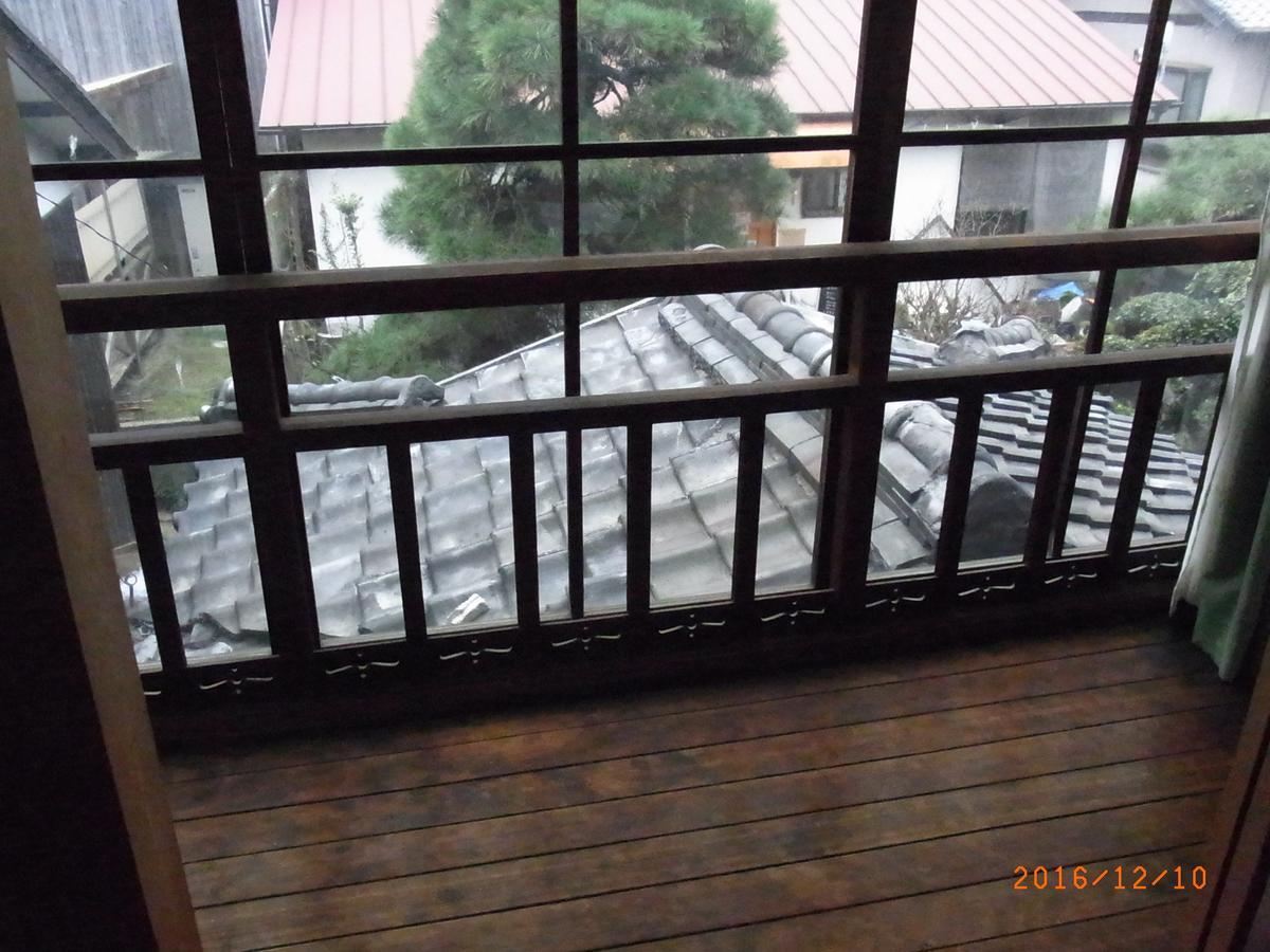 Oyajino Umi Bed and Breakfast Naoshima Exterior foto